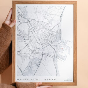 Where We First Met Poster - Gepersonaliseerd trouwcadeau - Stadsposter 30x40 cm - Place the Moment