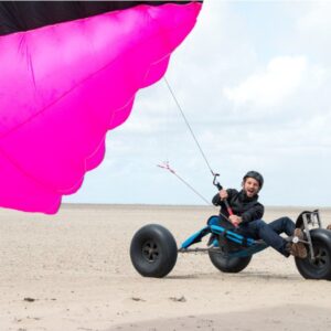 Kitebuggyen aan de Noordzee
