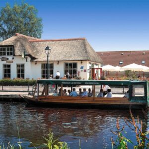 Rondvaart en High Tea