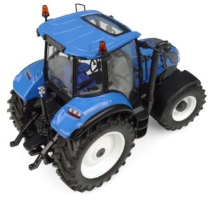 Universal Hobbies New Holland T5.120 tractor 1:32