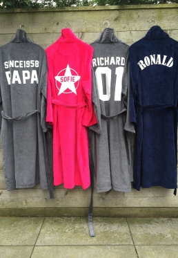 badjas met naam op rug